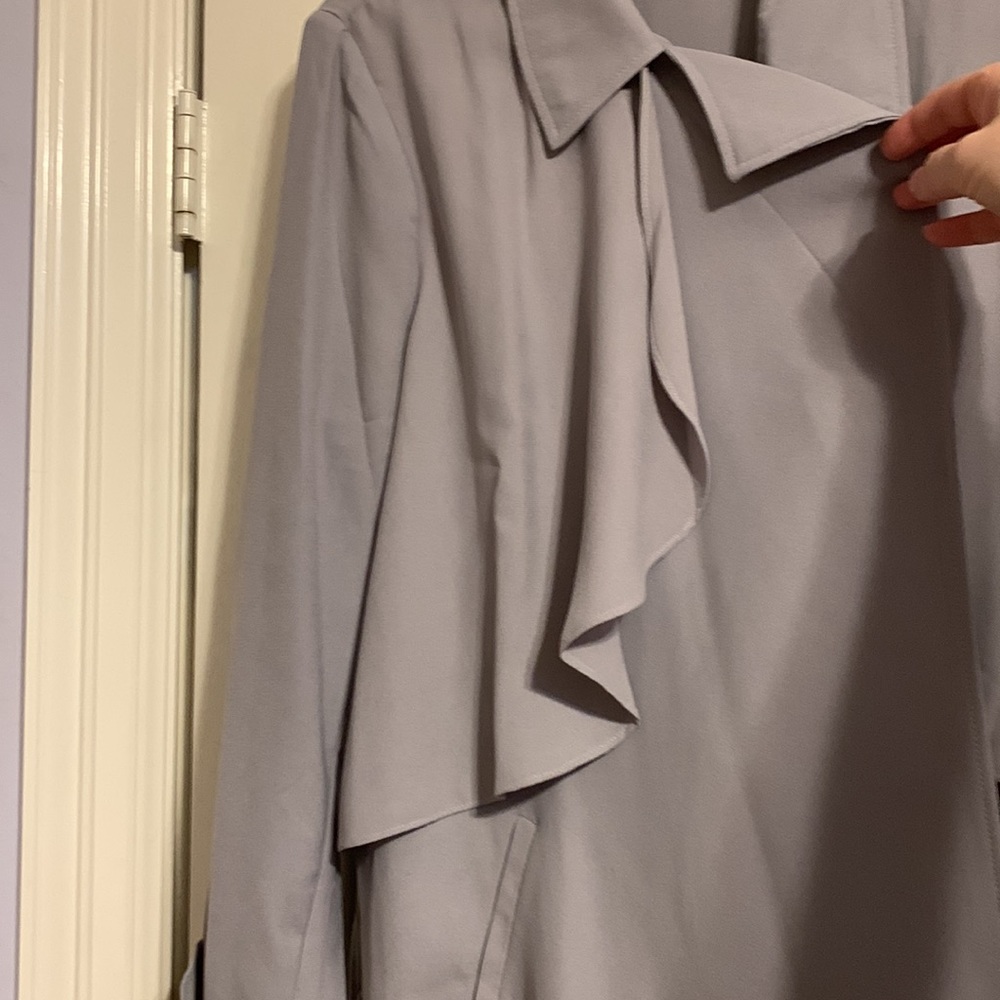Lightweight grey jacket - Picture 3 of 4